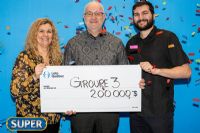 Loto-Québec : un Estrien partage 200 000 $ avec ses parents